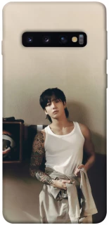 Чехол на Samsung Galaxy S10 Jungkook v2 - BTS фото 1 из 1