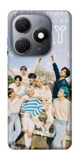Чехол на TECNO Spark 20 Stray Kids One Team фото 1 из 1