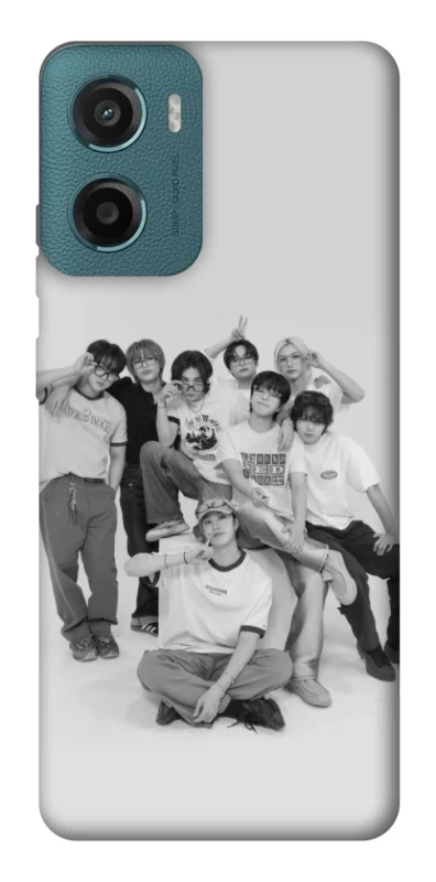 Чохол на Motorola Moto G06 Stray Kids All Around фото 1 з 1