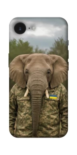 Чехол на Apple iPhone 16e (6.1") Слон защитник фото 1 из 1