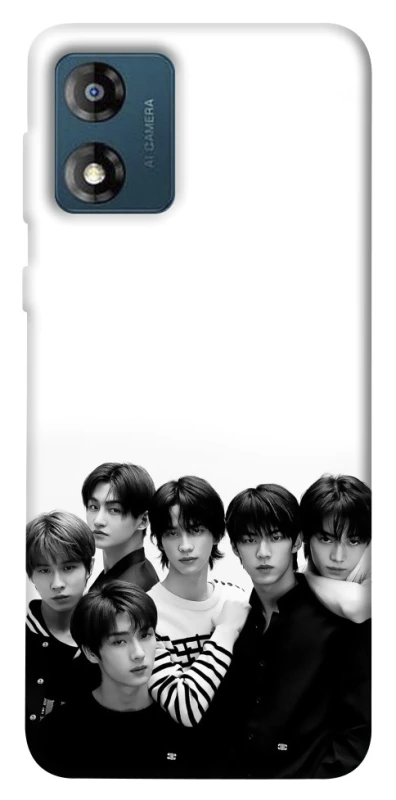 Чехол на Motorola Moto E13 TWS фото 1 из 1