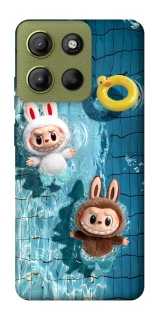 Чохол на Motorola Moto G15 4G Labubu in the pool фото 1 з 1