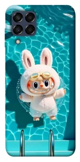 Чехол на Samsung Galaxy M33 5G Labubu in the pool ver.2 фото 1 из 1