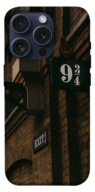 Чехол на Apple iPhone 15 Pro (6.1") Harry Potter v9 фото 1 из 1