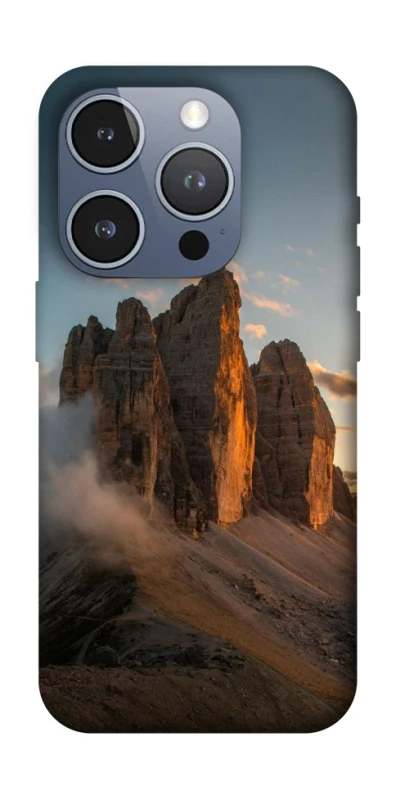 Чехол на Apple iPhone 16 Pro Mountain v5 фото 1 из 1