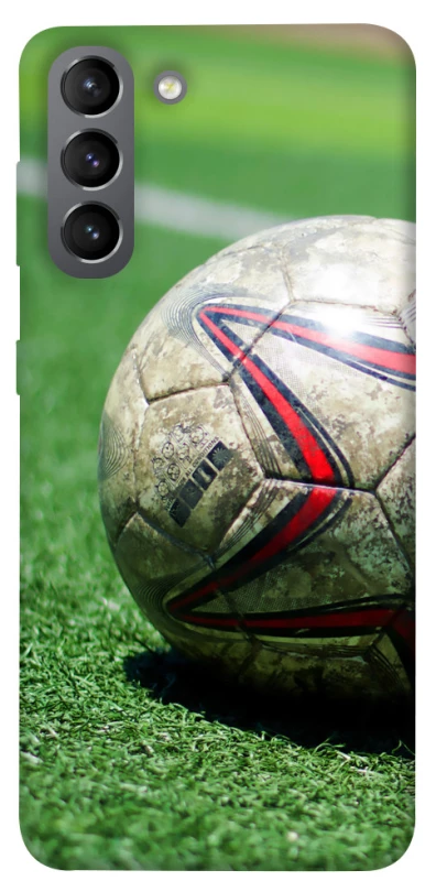 Чехол на Samsung Galaxy S21 Мяч на газоне фото 1 из 1