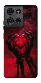 Чехол на Motorola Moto G75 Heart in the hands of a skeleton фото 1 из 1