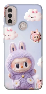 Чохол на Motorola Moto E40 Labubu & clouds фото 1 з 1