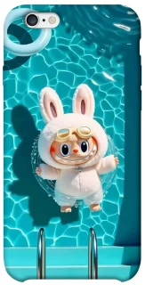 Чехол на Apple iPhone 6/6s (4.7") Labubu in the pool ver.2 фото 1 из 1