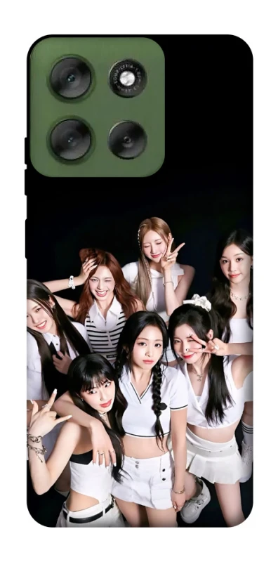 Чехол на Motorola Moto G56 5G BABYMONSTER фото 1 из 1