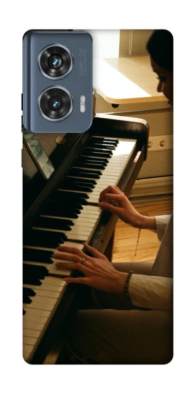 Чохол на Motorola Edge 50 Піаніно фото 1 з 1