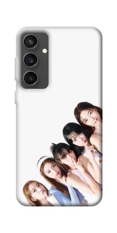 Чехол на Samsung Galaxy S24 FE LE SSERAFIM фото 1 из 1