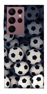 Чехол на Samsung Galaxy S22 Ultra Футбольные мячи фото 1 из 1