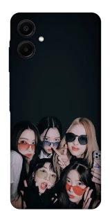 Чехол на Samsung Galaxy A06 LE SSERAFIM v3 фото 1 из 1