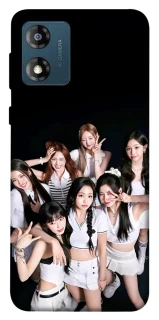 Чехол на Motorola Moto E13 BABYMONSTER фото 1 из 1