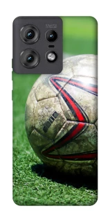 Чехол на Motorola Edge 50 Pro Мяч на газоне фото 1 из 1