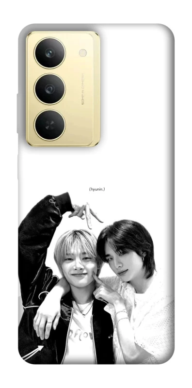 Чохол на Realme 14x HyunJin & Jeongin фото 1 з 1
