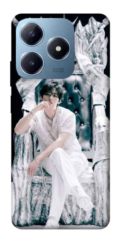 Чехол на Realme C63 Lee Know GIANT фото 1 из 1