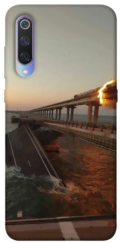 Чехол на Xiaomi Mi 9 Крымский мост устал фото 1 из 1