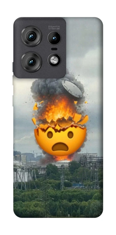 Чохол на Motorola Edge 50 Pro Moscow never sleeps ver.2 фото 1 з 1