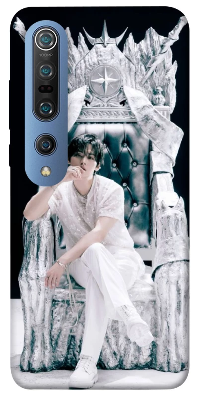 Чохол на Xiaomi Mi 10 / Mi 10 Pro Lee Know GIANT фото 1 з 1