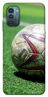 Чехол на Nokia G21 Мяч на газоне фото 1 из 1