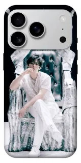 Чехол на Apple iPhone 18 Pro Max Lee Know GIANT фото 1 из 1