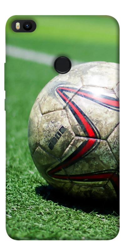 Чехол на Xiaomi Mi Max 2 Мяч на газоне фото 1 из 1