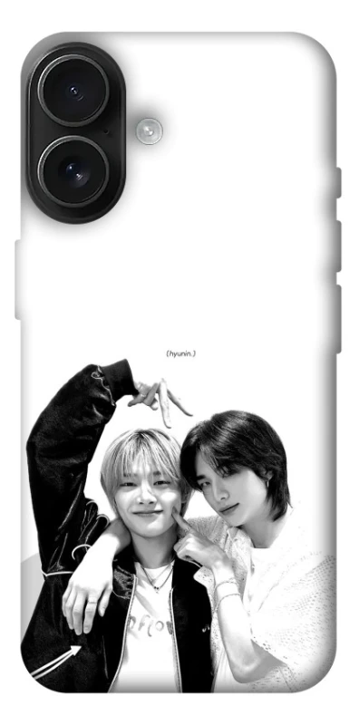 Чохол на Apple iPhone 17 (6.3") HyunJin & Jeongin фото 1 з 1
