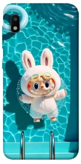 Чехол на Samsung Galaxy A10 (A105F) Labubu in the pool ver.2 фото 1 из 1