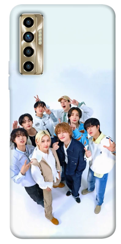 Чехол на TECNO Camon 17P Stray Kids v2 фото 1 из 1