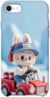 Чехол на Apple iPhone SE (2020) Labubu in the car фото 1 из 1
