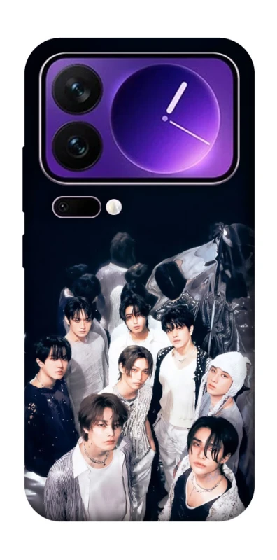 Чохол на Xiaomi 17 Pro Max Stray Kids v4 фото 1 з 1