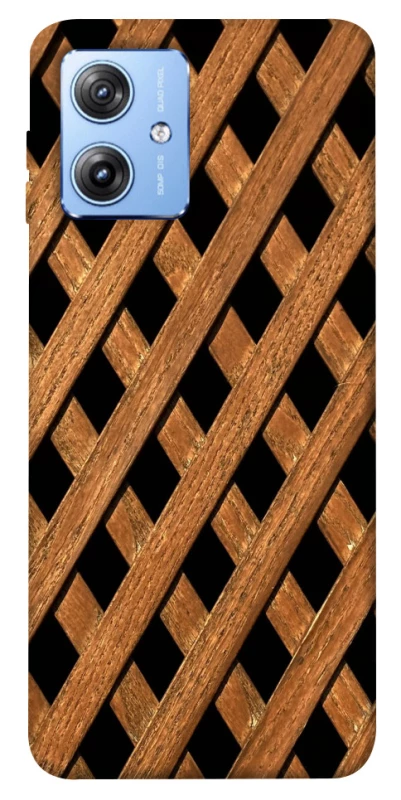 Чехол на Motorola Moto G84 Дерево на даче фото 1 из 1