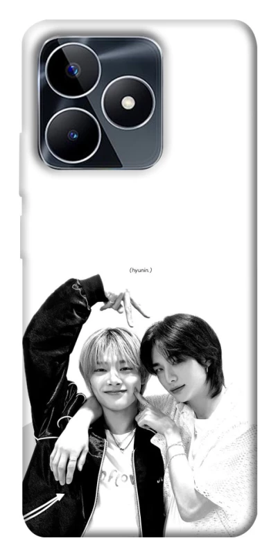 Чехол на Realme C53 HyunJin & Jeongin фото 1 из 1