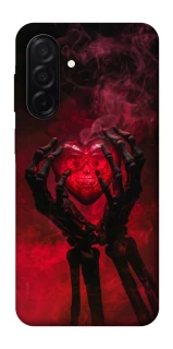 Чехол на Samsung Galaxy A26 5G Heart in the hands of a skeleton фото 1 из 1