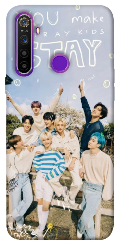 Чехол на Realme 5 Stray Kids One Team фото 1 из 1