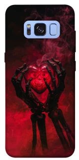 Чехол на Samsung G950 Galaxy S8 Heart in the hands of a skeleton фото 1 из 1