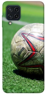 Чехол на Samsung Galaxy M22 Мяч на газоне фото 1 из 1