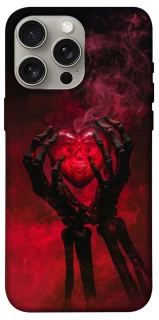 Чехол на Apple iPhone 15 Pro Max (6.7") Heart in the hands of a skeleton фото 1 из 1