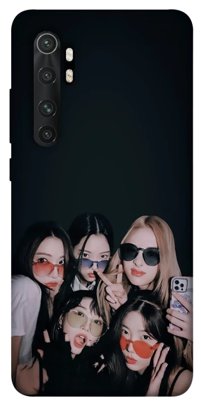 Чохол на Xiaomi Mi Note 10 Lite LE SSERAFIM v3 фото 1 з 1