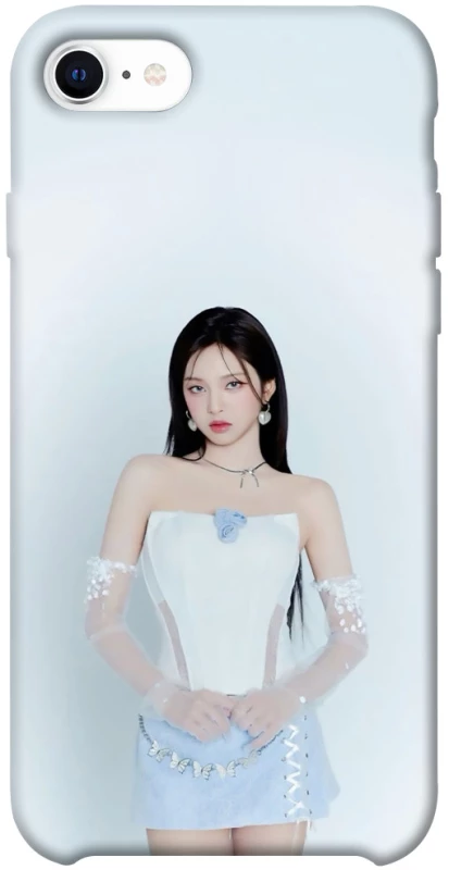 Чохол на Apple iPhone SE (2020) Chiquita - BABYMONSTER фото 1 з 1