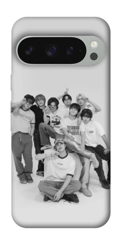 Чохол на Google Pixel 10 Pro XL Stray Kids All Around фото 1 з 1