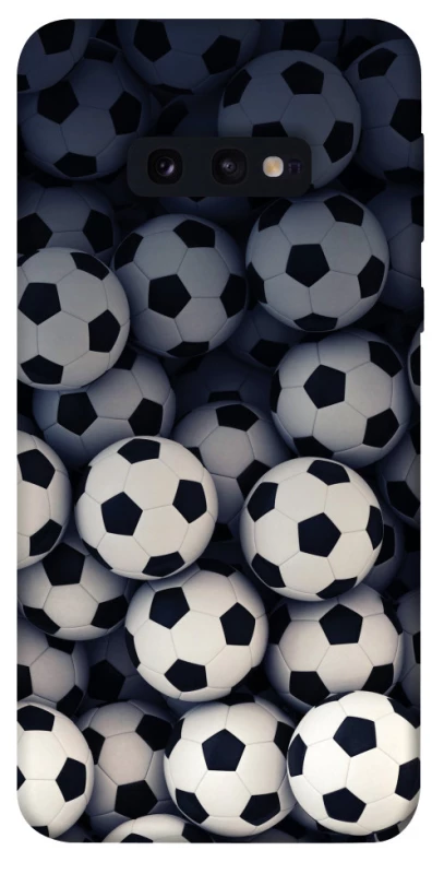 Чохол на Samsung Galaxy S10e Футбольні м'ячи фото 1 з 1