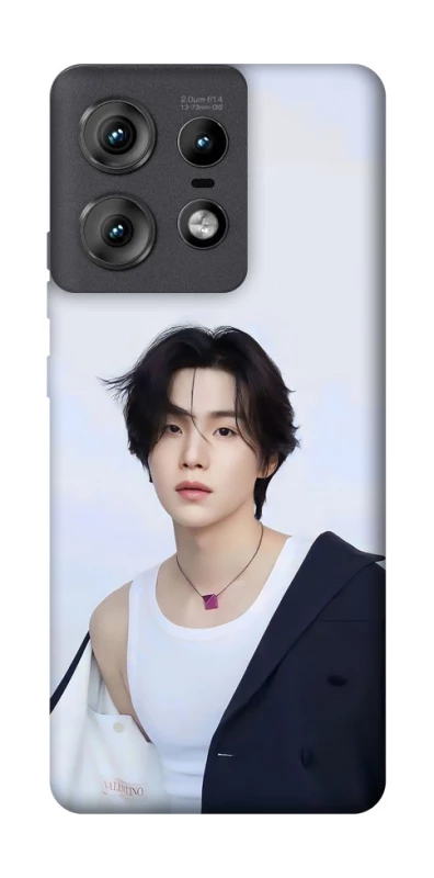 Чохол на Motorola Edge 50 Pro Suga v2 - BTS фото 1 з 1