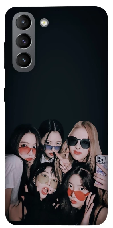 Чехол на Samsung Galaxy S21 LE SSERAFIM v3 фото 1 из 1