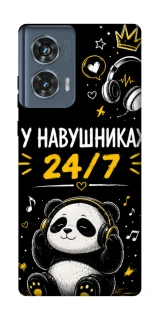 Чехол на Motorola Edge 50 У навушниках 24/7 фото 1 из 1