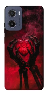 Чехол на Motorola Moto E15 Heart in the hands of a skeleton фото 1 из 1
