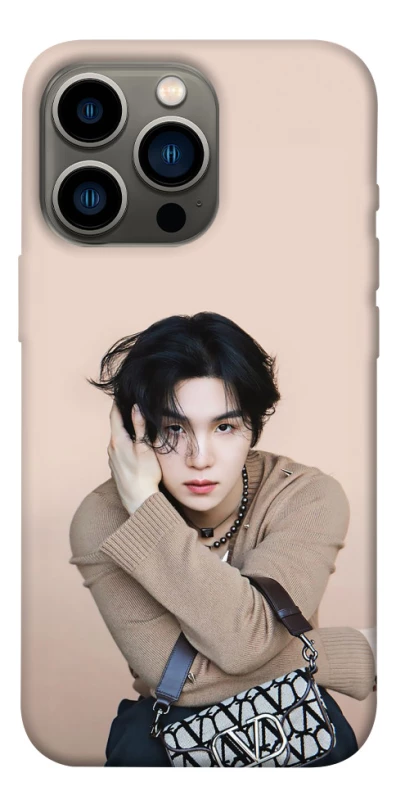 Чехол на Apple iPhone 13 Pro (6.1") Suga - BTS фото 1 из 1