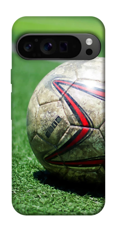 Чехол на Google Pixel 9 Pro Мяч на газоне фото 1 из 1